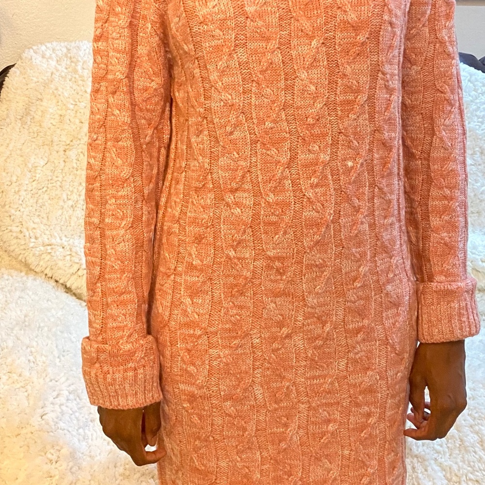 Dress - Picture 2 of 5